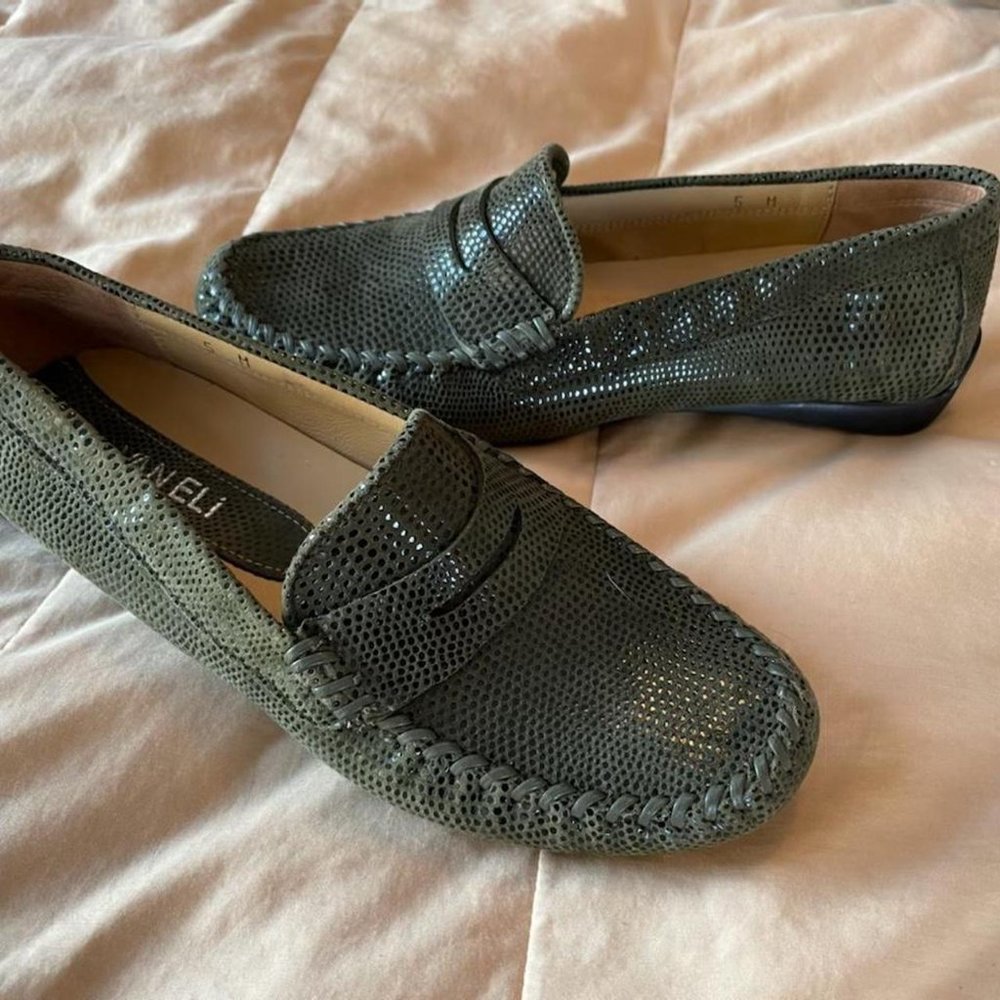 Army Green Loafer Vaneli